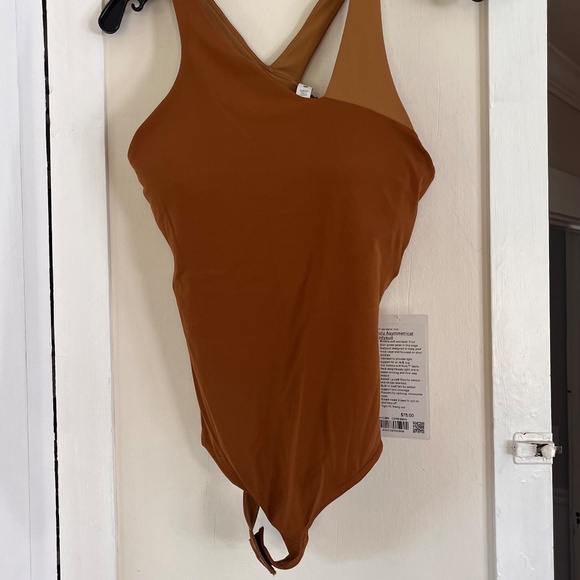 Lululemon Nulu Asymetrical Bodysuit Sz 8 - Picture 13 of 13